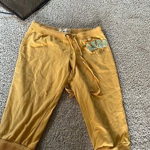 aeropostal capri sweatpants